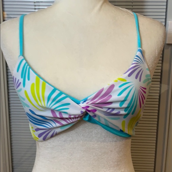 NWOT Lands end Reversible Swim top - Picture 4 of 9
